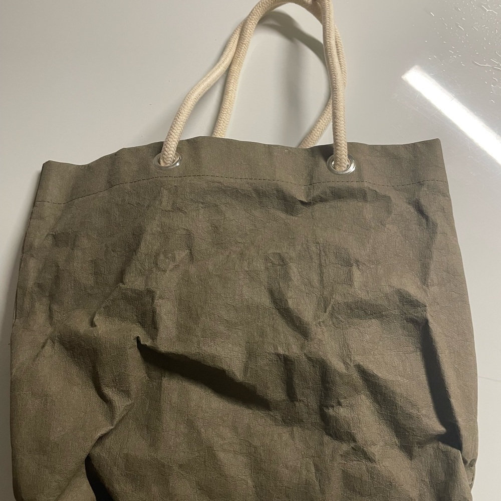 Out Of The Woods Bag - Picture 4 of 4